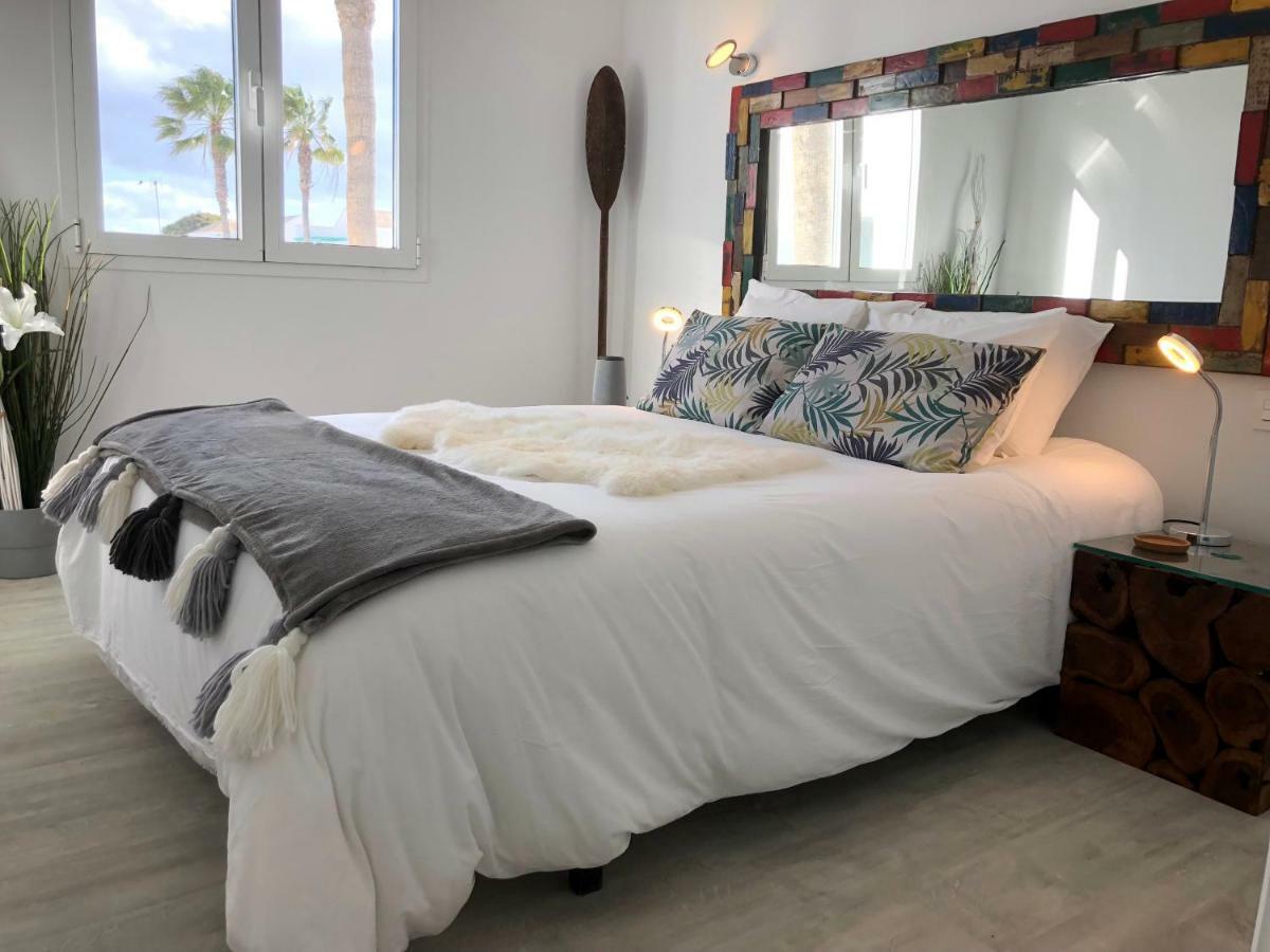 Sea Breeze With Shared Pool And Near The Beach Apartman Costa Teguise Kültér fotó